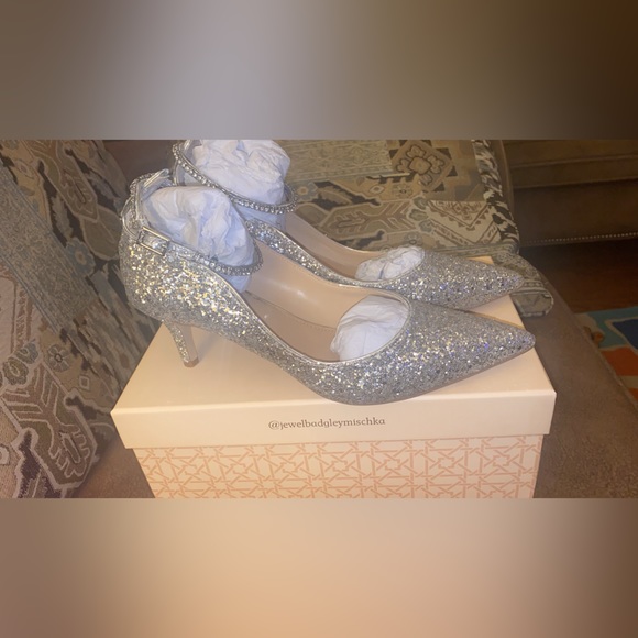 BADGLEY MISCHKA JAMILA KITTEN HEELS 👠 size 9 new - Picture 11 of 12